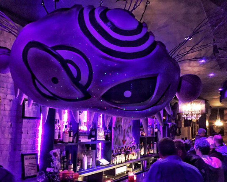 Now you can visit a restaurant-bar inspired by Beetlejuice all year ...