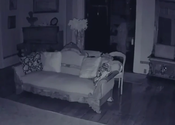 Espeluznante fantasma sin cabeza aparece en video