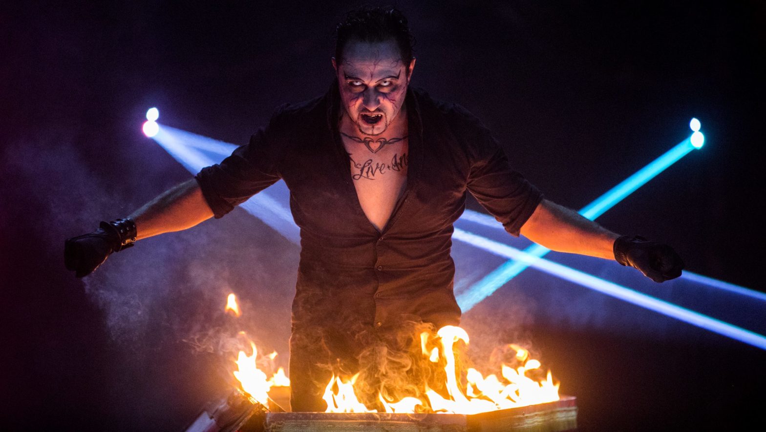 "Paranormal Cirque" a spooky circus that will revive your worst
