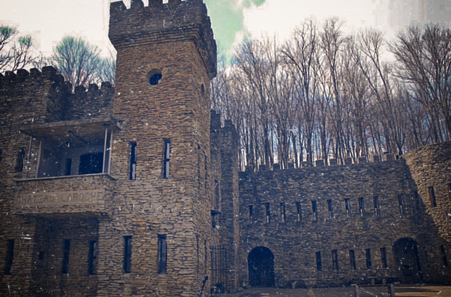 Ohio has one of the most mesmerizing castles ever but believe it or not, it’s haunted!